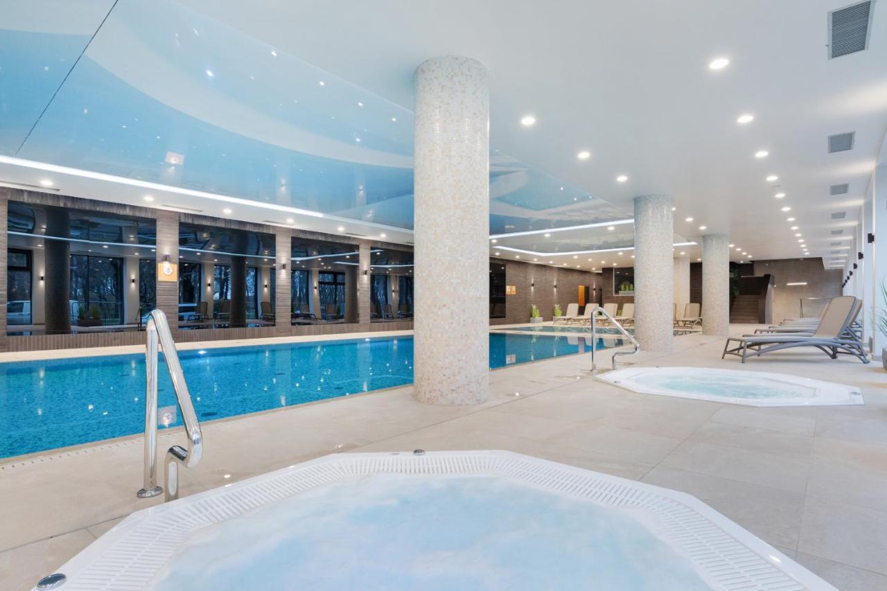 Luxurious Apartment Nadmorskie Tarasy Kolobrzeg By Renters Prestige Exteriér fotografie